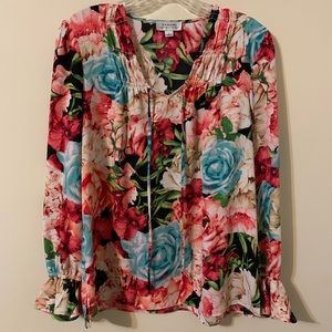 TAHARI Floral Top Size Small
